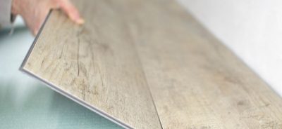 Pavimenti effetto legno per interni: laminato, vinilico o parquet?